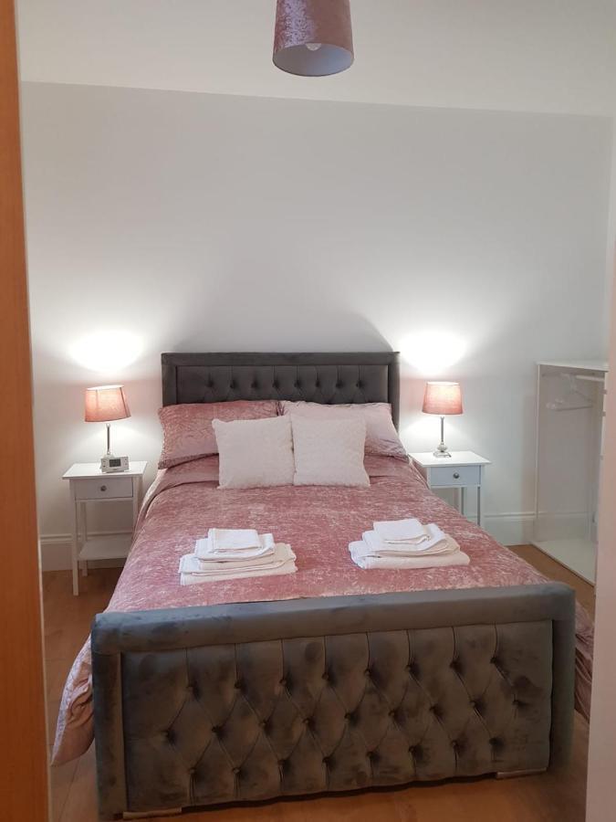 Annie'S House With Thermal Health Spa 모빌 외부 사진