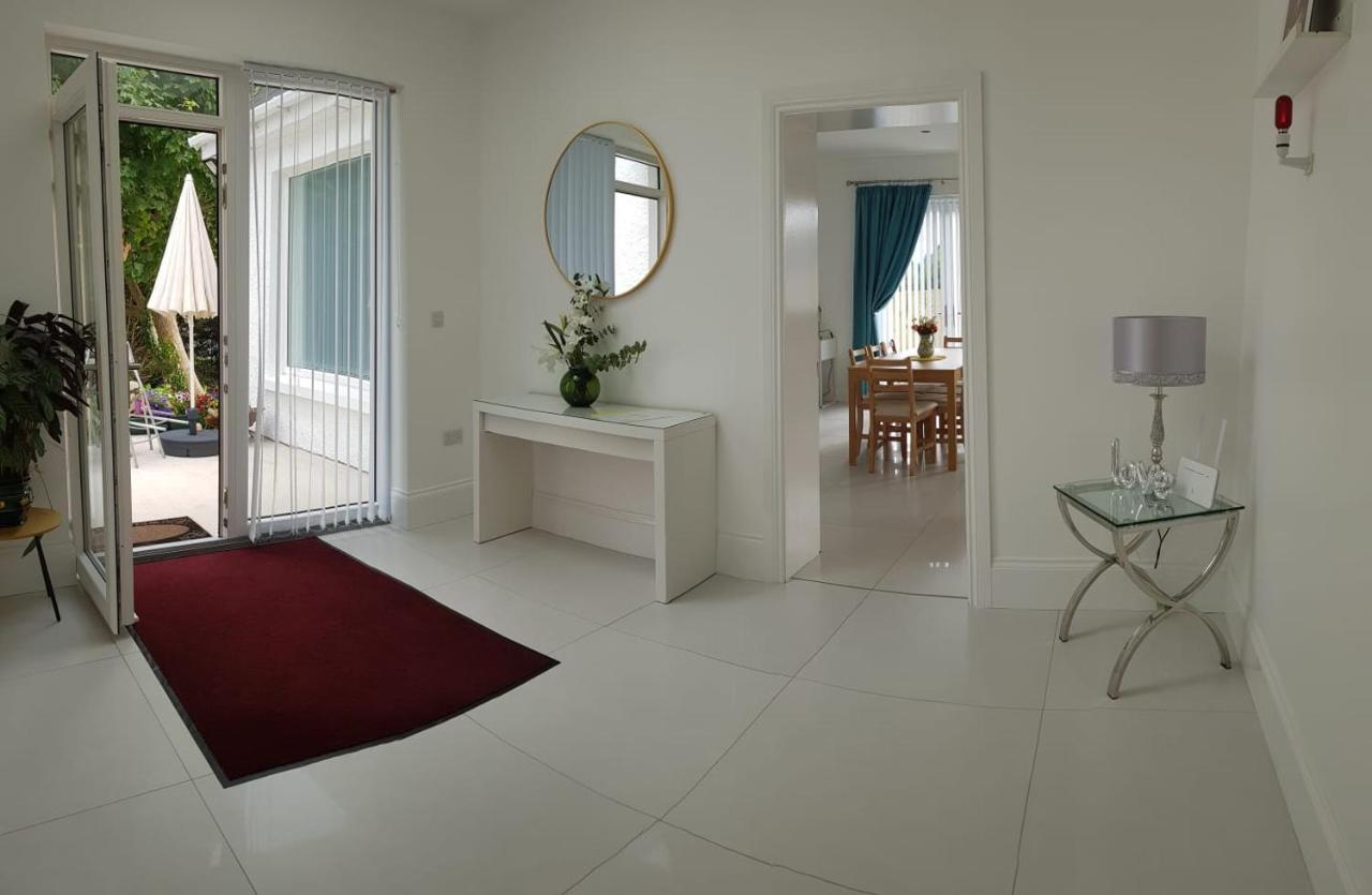 Annie'S House With Thermal Health Spa 모빌 외부 사진